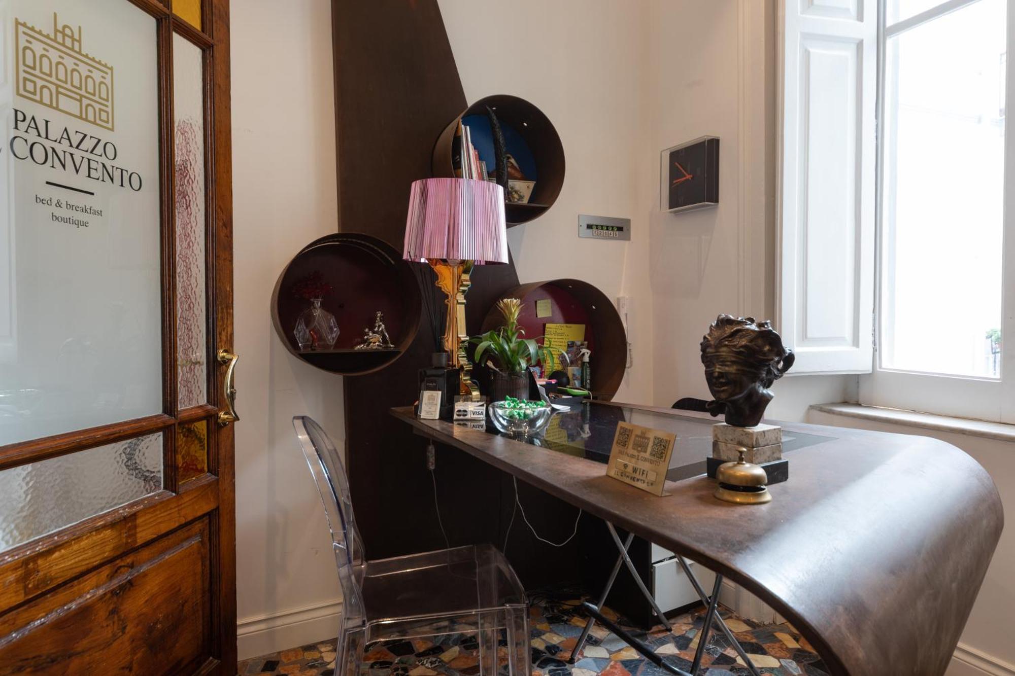 Hotel Palazzo il Convento Napoli Esterno foto