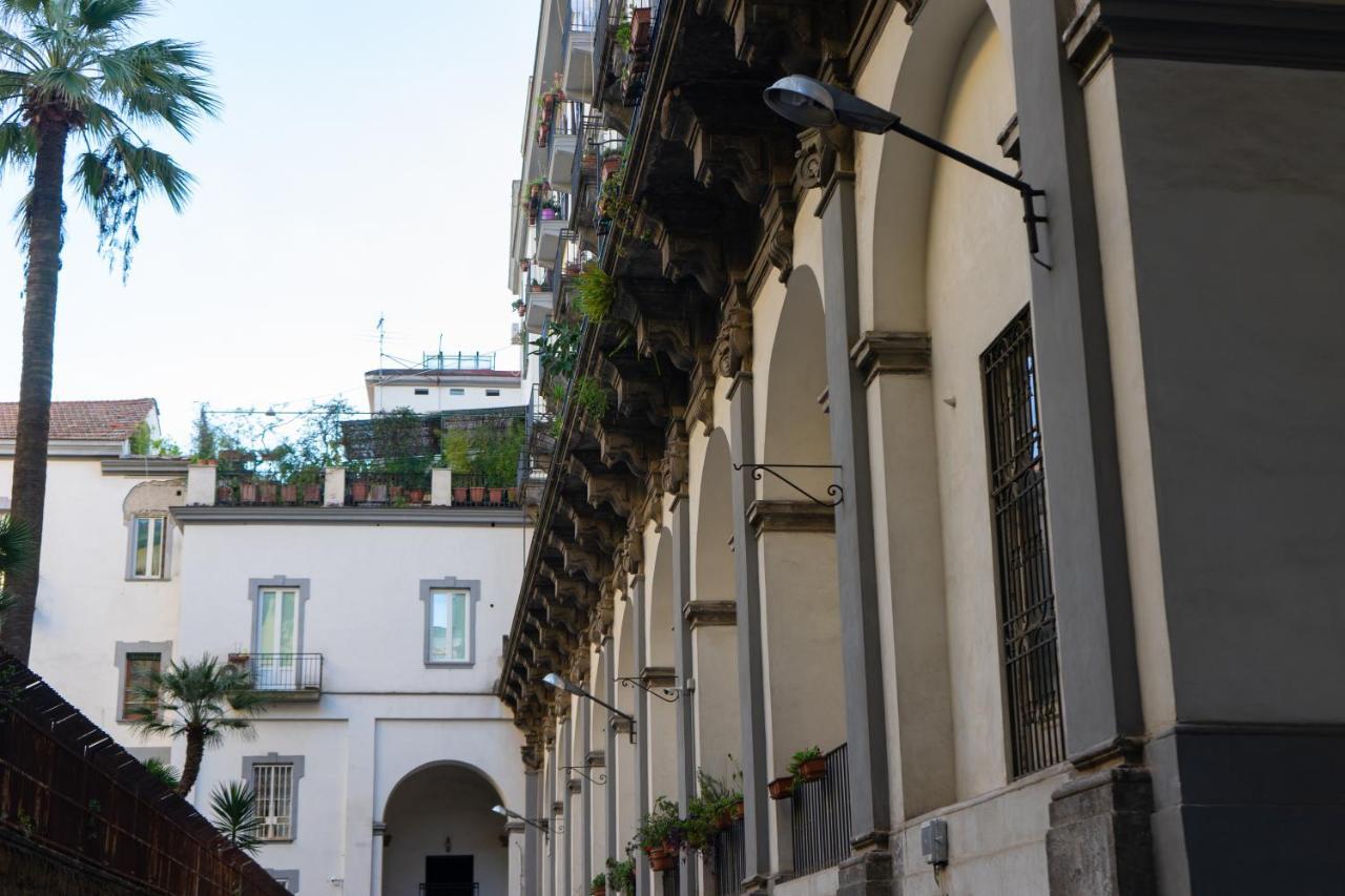 Hotel Palazzo il Convento Napoli Esterno foto