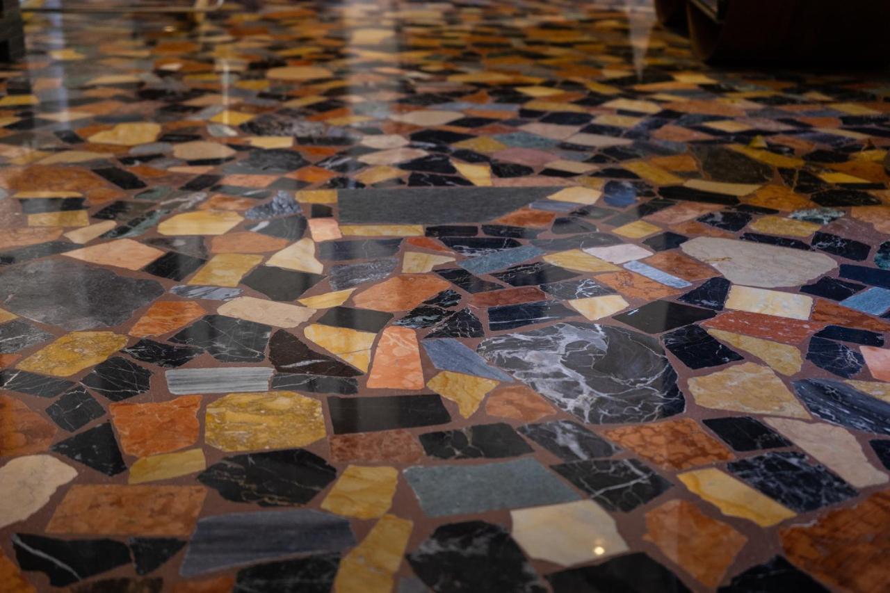 Hotel Palazzo il Convento Napoli Esterno foto